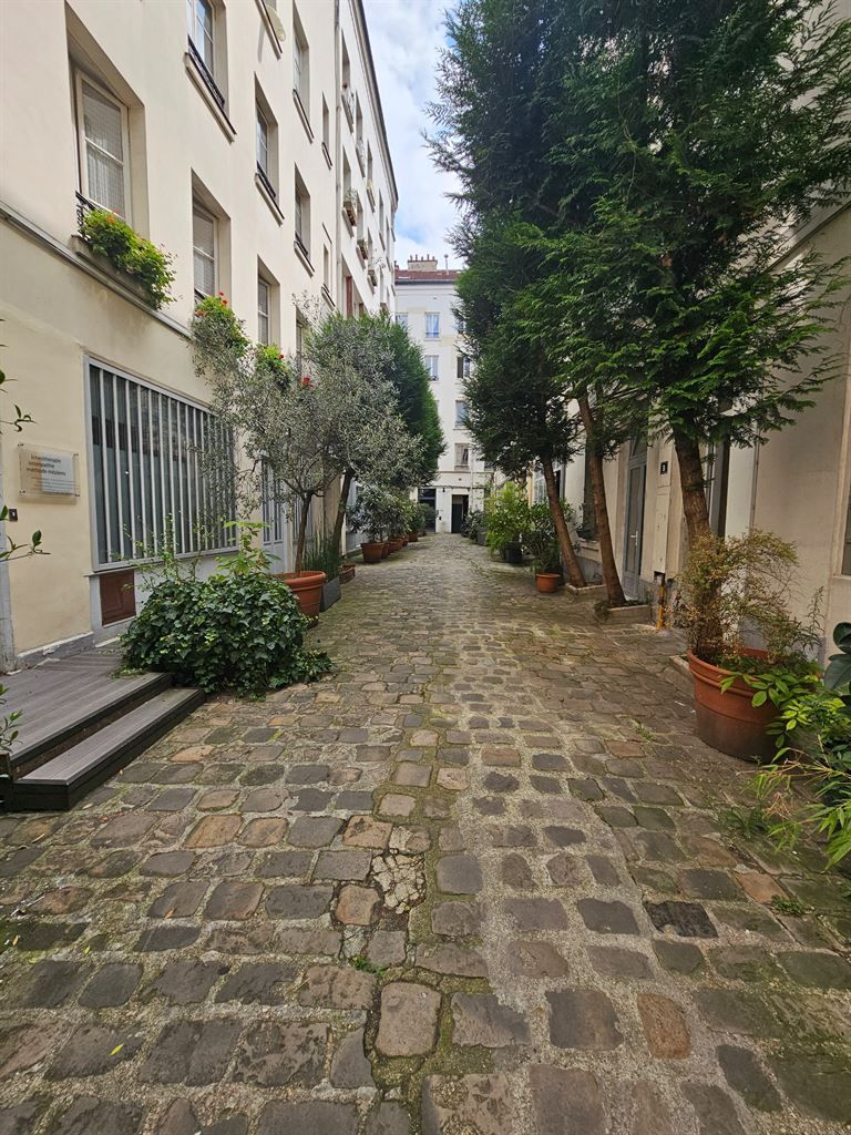 Vente Appartement Paris 12 2&nbsp;Pièces 35&nbsp;m²