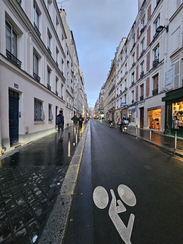 commerce en vente sur PARIS (75017)