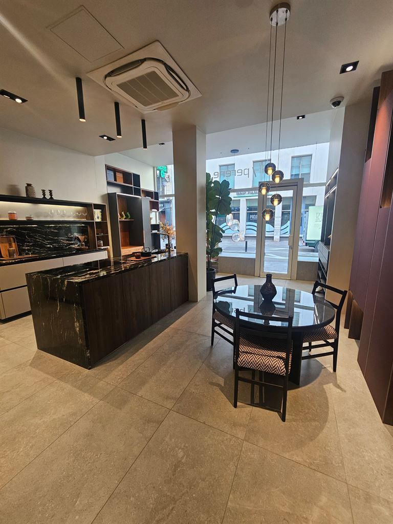 commerce en location sur ST GERMAIN EN LAYE (78100)