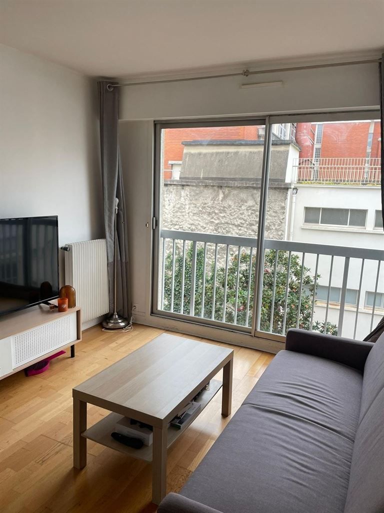appartement 2 Pièces en location sur PARIS (75015)