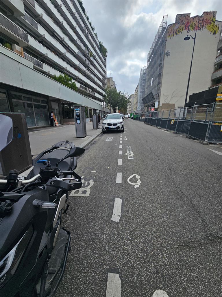 commerce en location sur PARIS (75011)