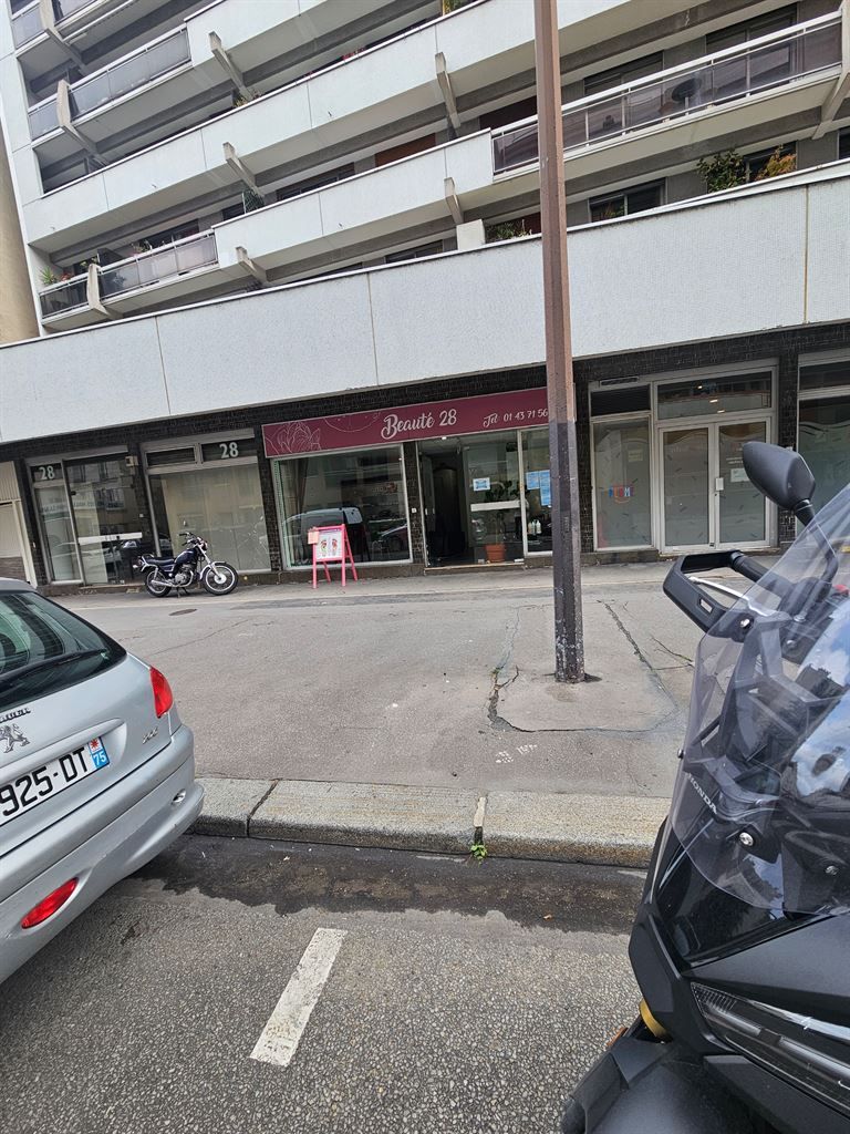commerce en location sur PARIS (75011)