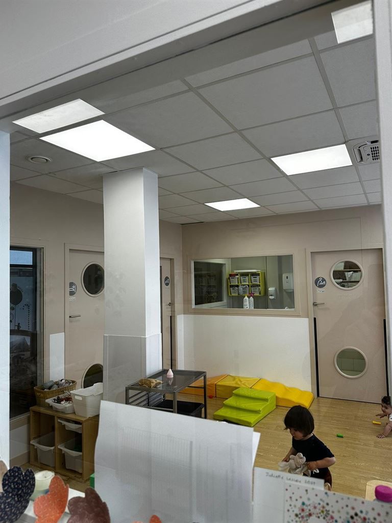 commerce en location sur PARIS (75011)