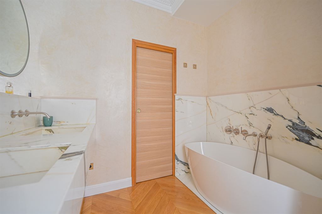 appartement 5 Pièces en vente sur PARIS (75016)