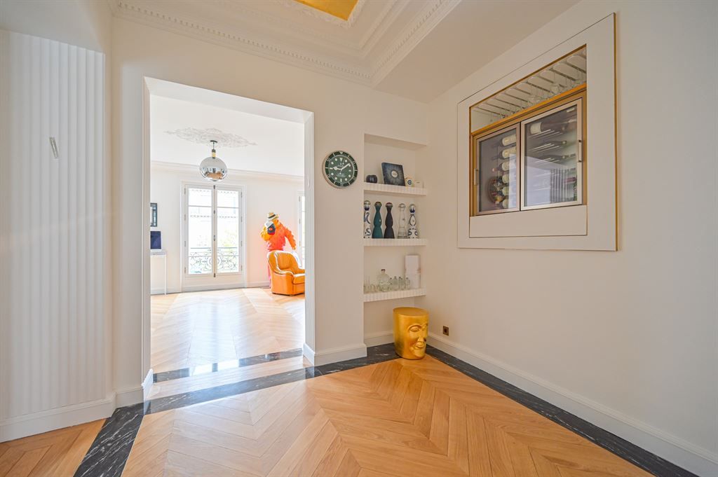 Vente Appartement Paris 16 5&nbsp;Pièces 141&nbsp;m²