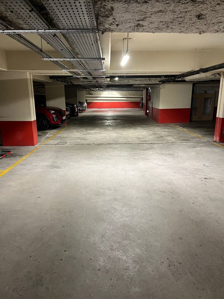 parking en vente sur PARIS (75015)